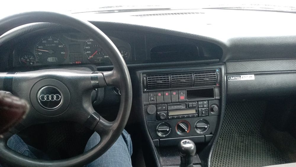 Продам автомобиль Ауди