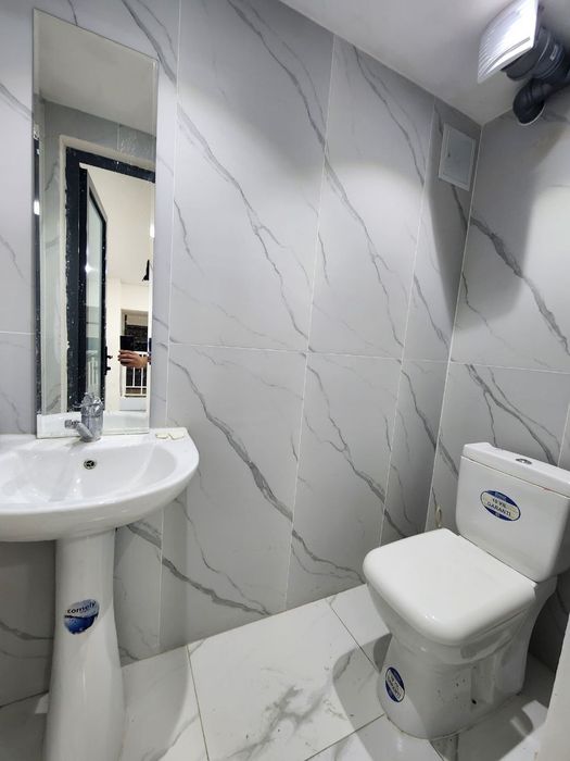 двухуровневый офис 136 м² в ЖК Акай-Сити, Мирзо-Улугбекский район