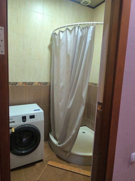 Квартира яккасарай высокопотолочка 2х комнатная