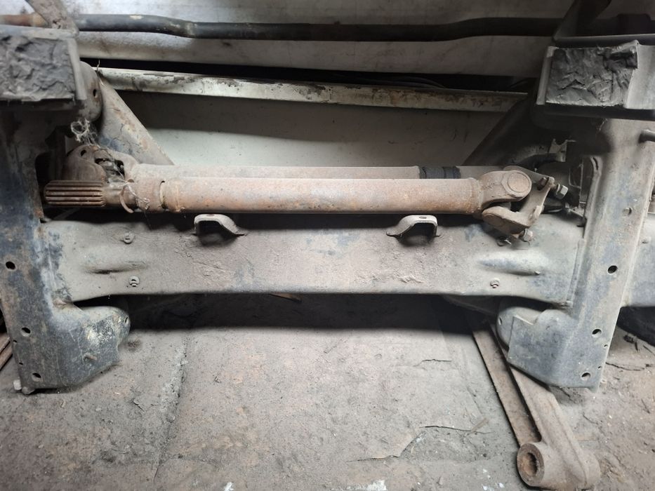 Спринтер запчасти разные