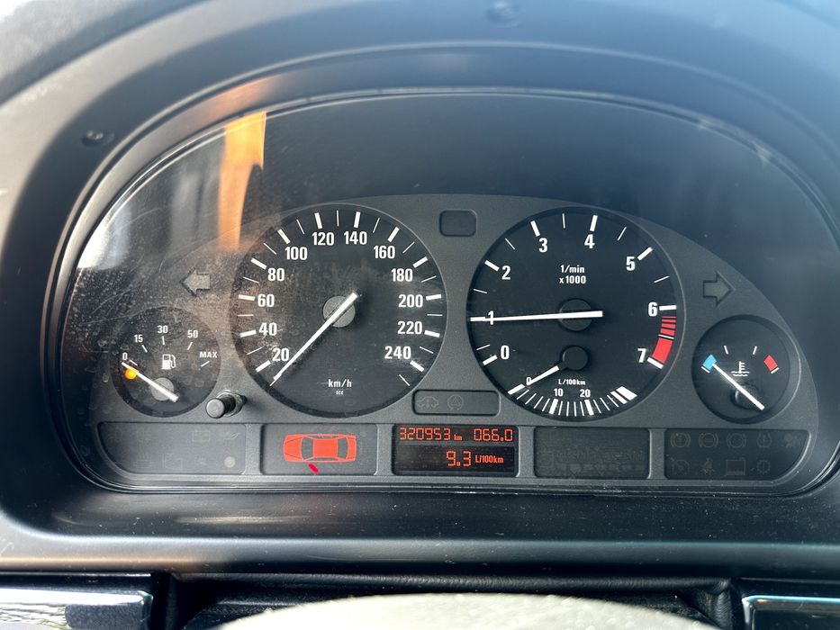 Vand BMW Seria 5 523i