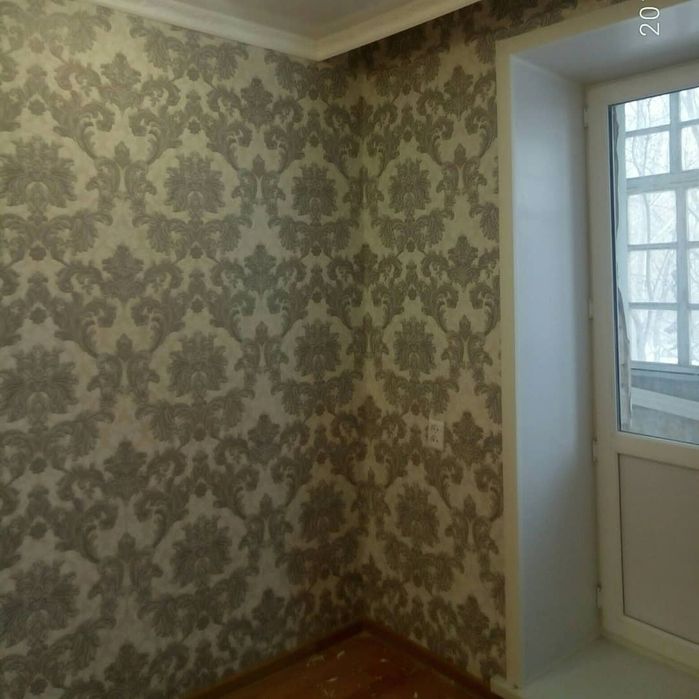 Поклейка обоев качественно