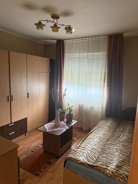 Apartament 2 camere de vânzare