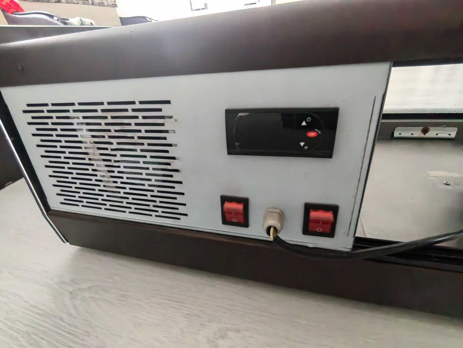 Настольная холодильная витрина Carboma (А37 Bar)