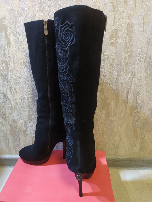 Сапоги стильные 38 размер