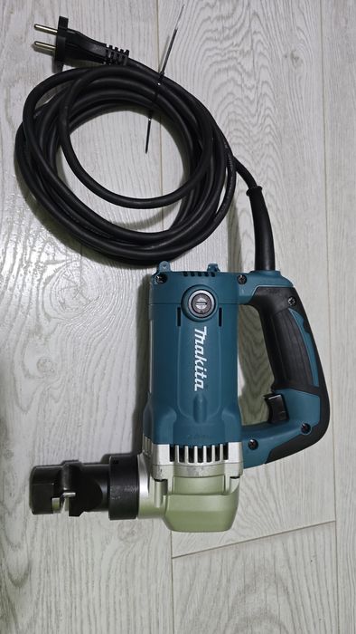 Foarfeca tabla Makita model JN3201