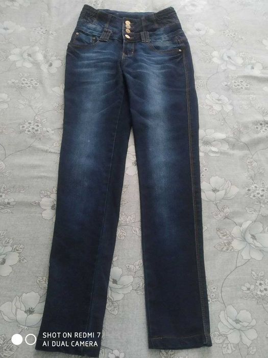 Джинсы для девочки, подростковые