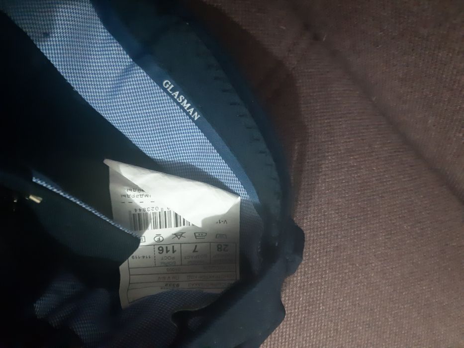 Продам костюм на мальчика и рубашки