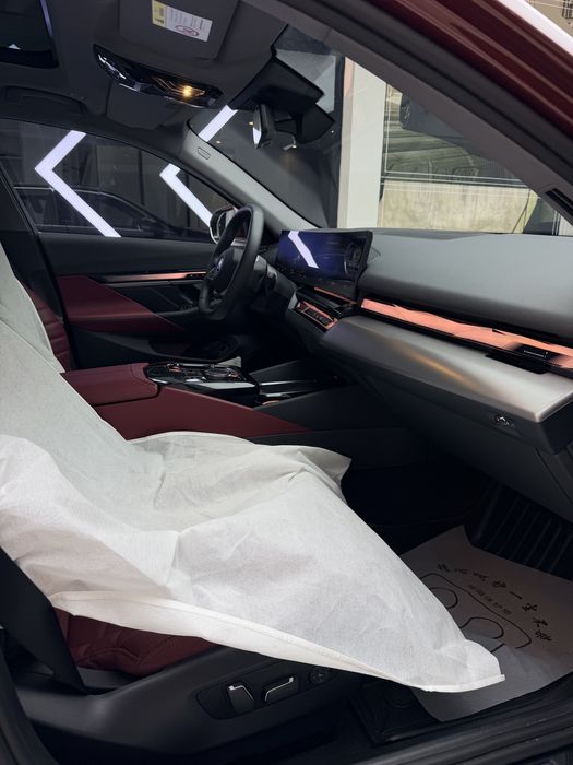 Bmw i5 35L full to'lov turi naxt nasiya trade-in xizmati mavjud
