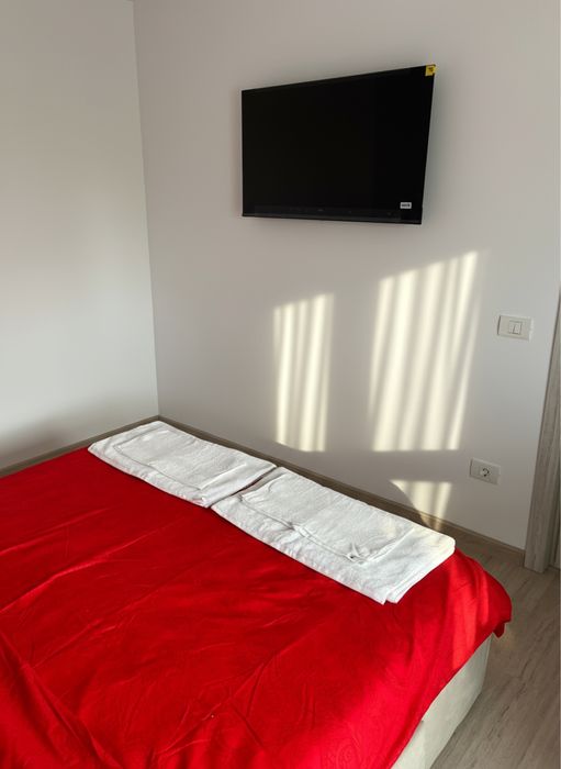 Inchiriez apartament cu 2 camere in regim hotelier