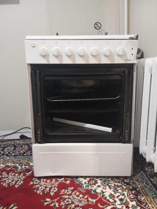 Газ плита артел. Б.У.