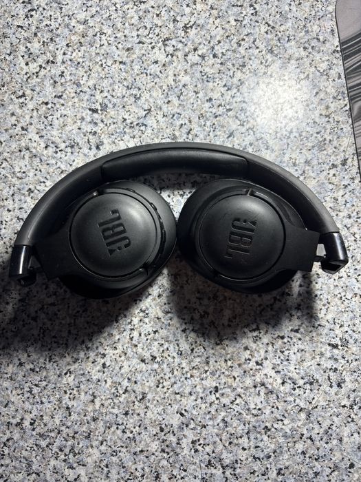 Наушник JBL Tune 760NC черный