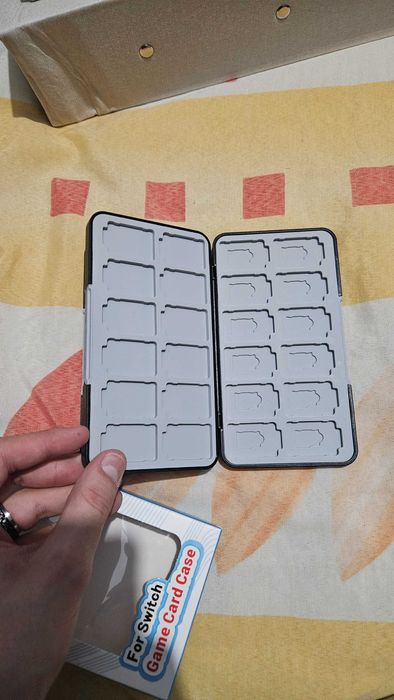Carcasa Heiying depozitare jocuri Nintendo Switch