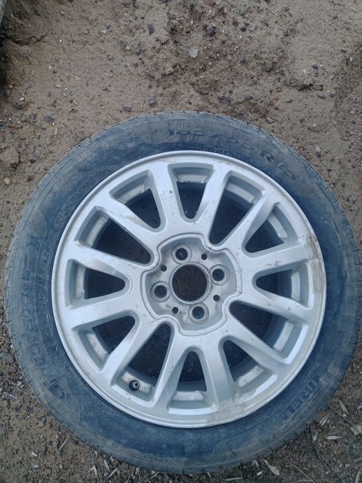 Продам колесо pirelli бу
