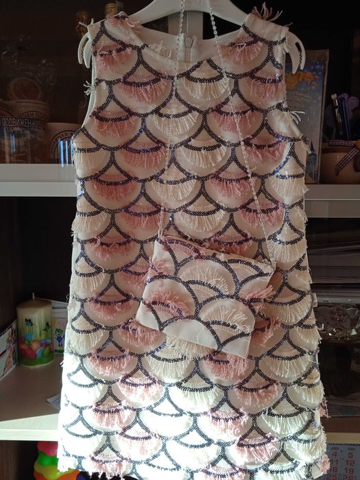 Детски рокли 104- 116см. и дрехи за момиче 7- 8 години