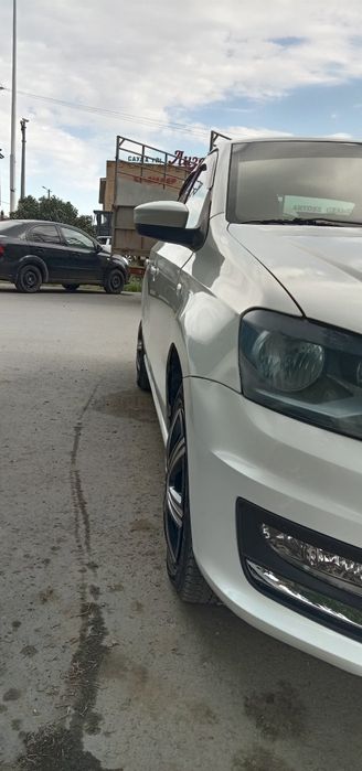 Продам wolkswagen Polo