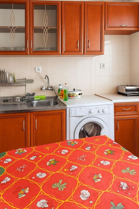 Дава се под наем Двустаен апартамент в Пловдив, Кючук Париж - 40 кв.м за 331.5 € - Снимка #1