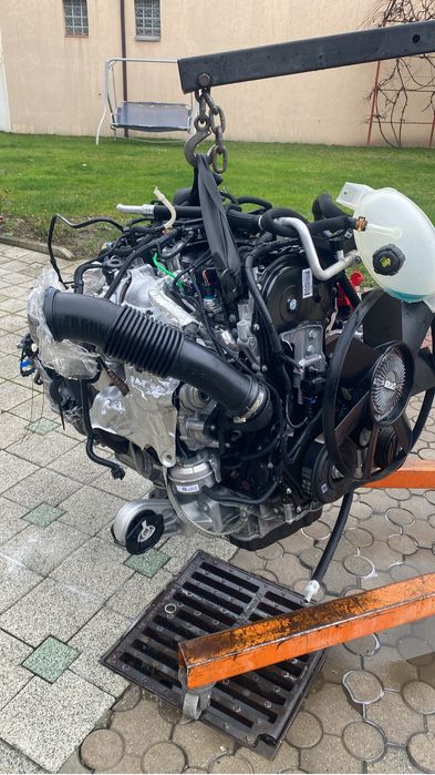Motor 2.3 biturbo Renault master opel movano M9T E 710