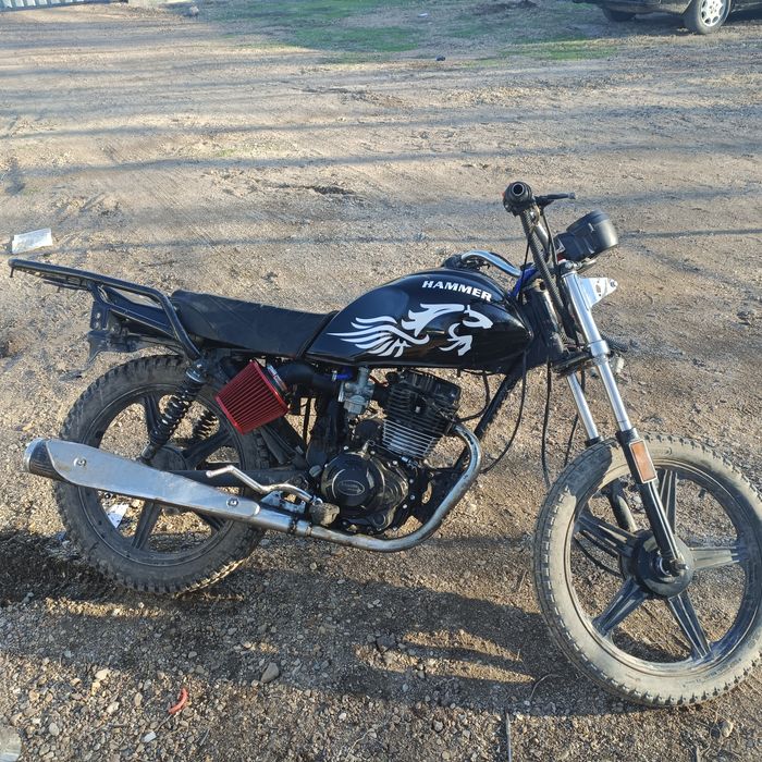 Продам мотоцикл . 200 куб