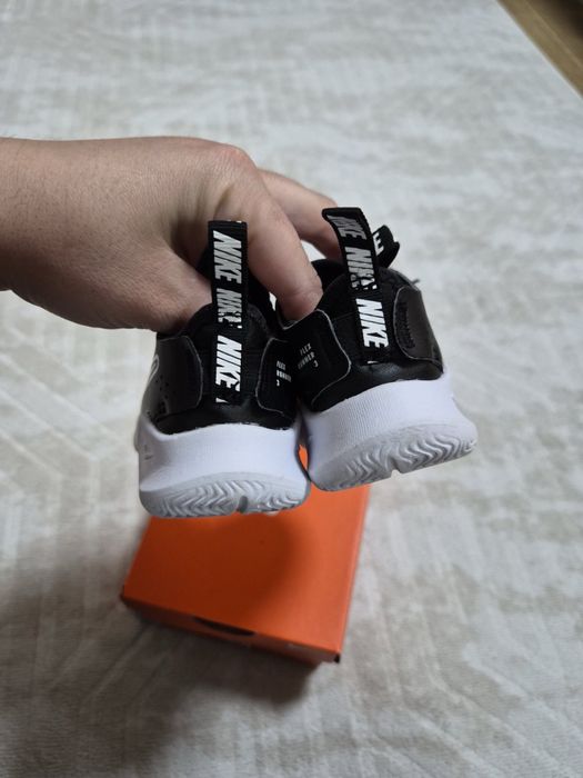 Обувки Nike flex runner 3 номер 22