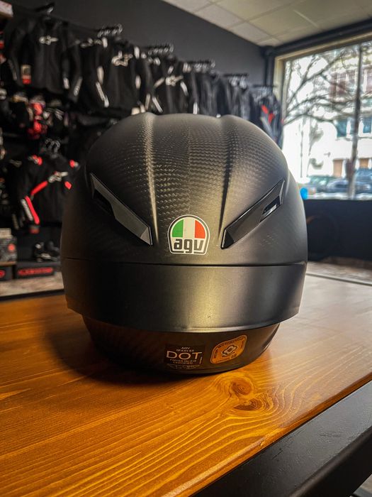 Чисто нова каска Agv Pista GP RR black matt, размер L + тъмен визьор