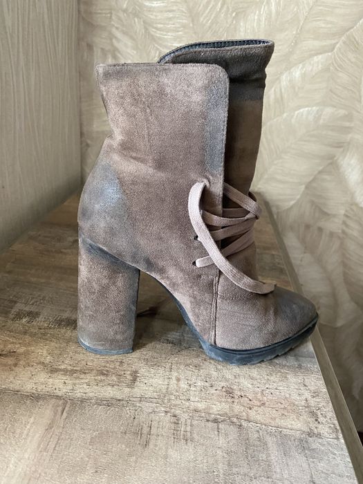 Продам ботинки 36 р