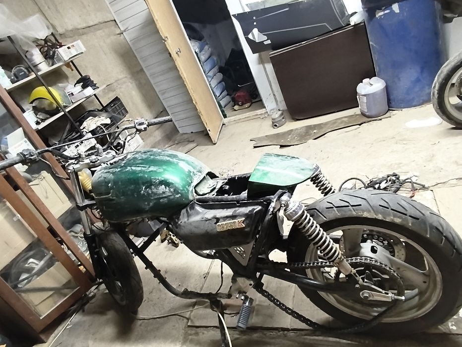 Honda cb750 мотоцикл под проект