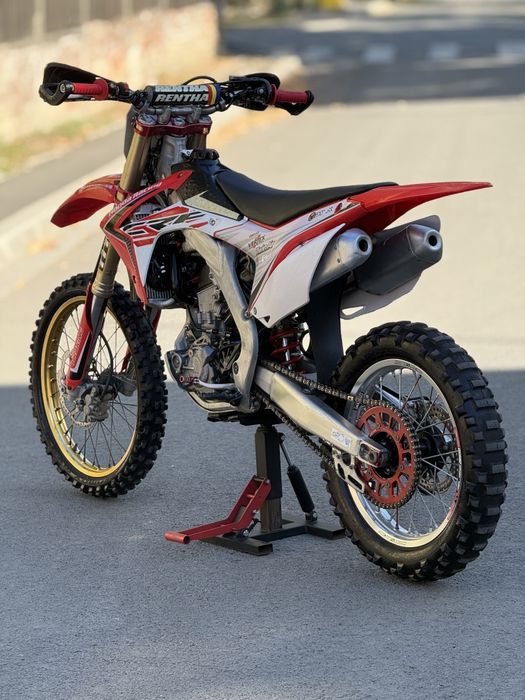 Vând Honda CRF 250R 2017 Impecabil/Injecție/Mape!3250€neg!