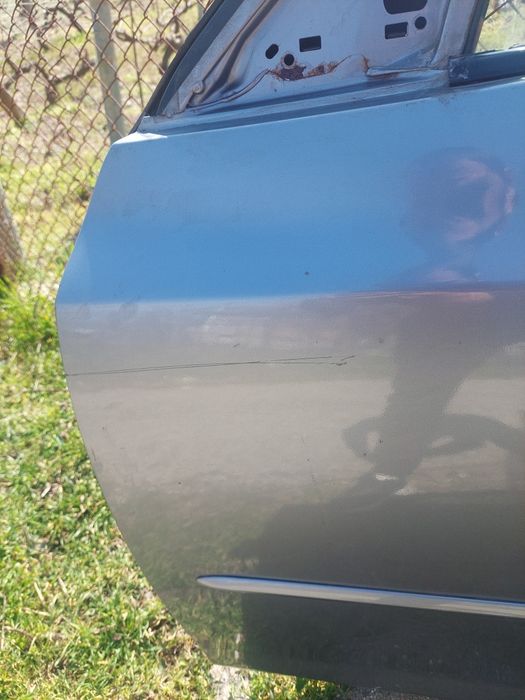 Предна лява врата за мазда 3 бк