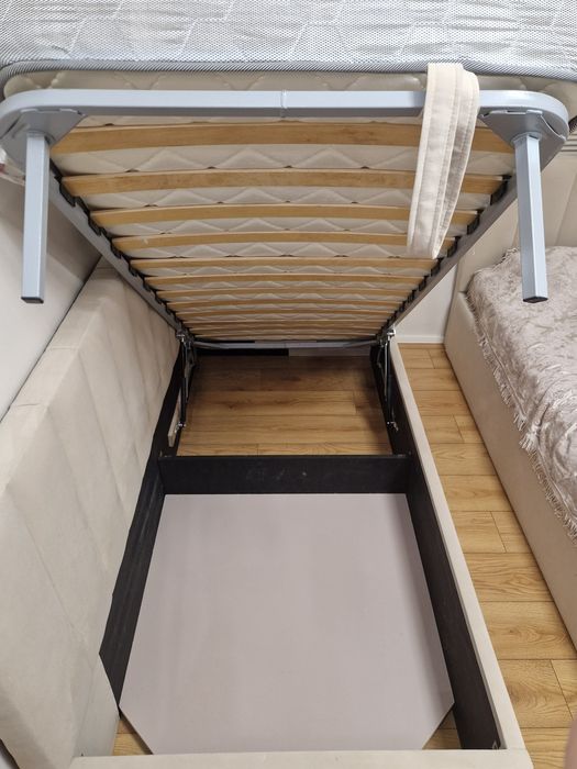 Кровать односпальная