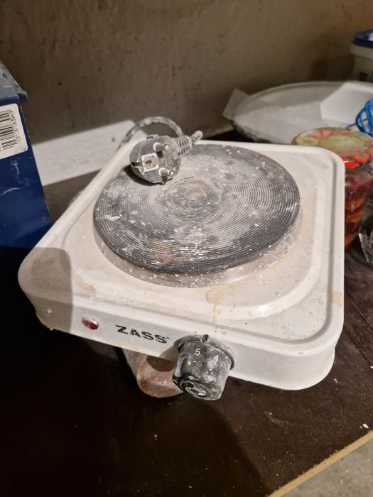 Plita electrica  resou aragaz un ochi