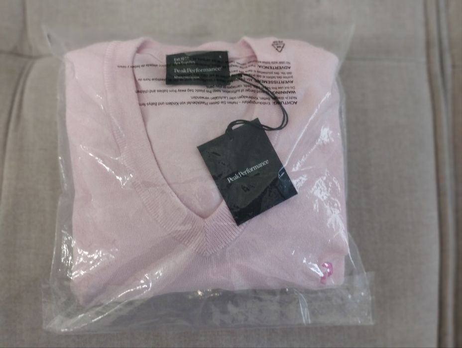 Мъжки пуловер Peak Performance