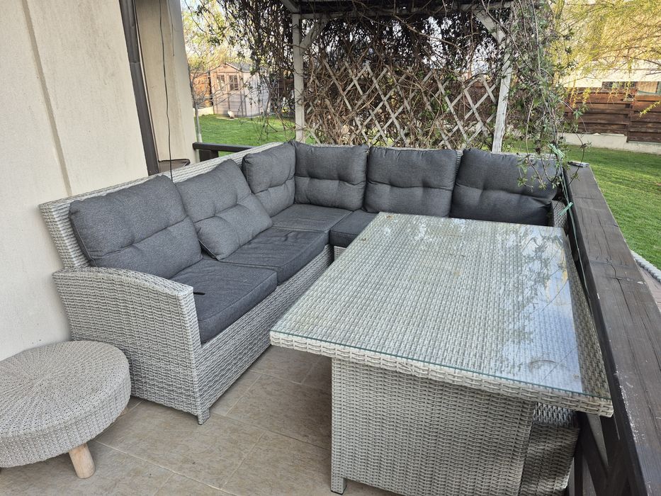 Mobilier terasa ratan