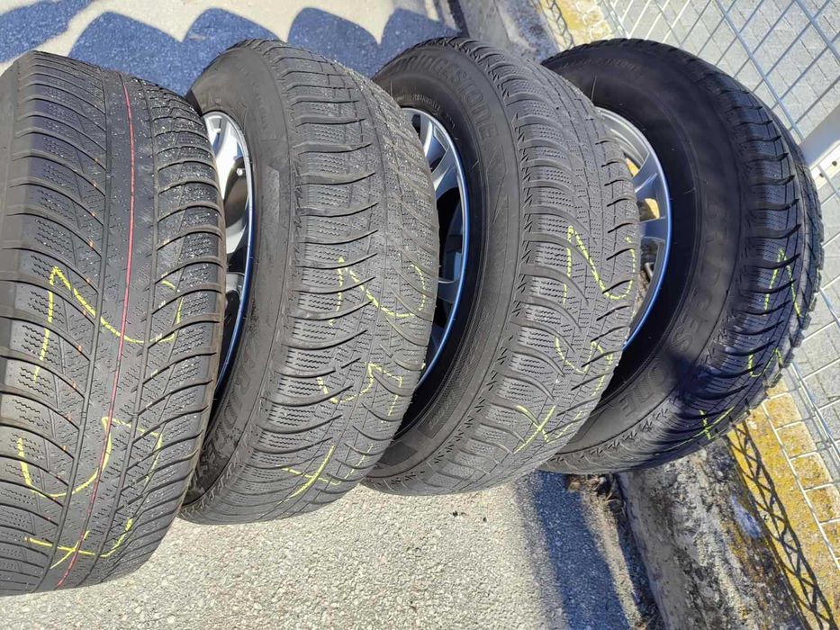 257 - 4бр. Алуминиеви джанти 17'' 5x108 с гуми 215/65R17 OpelGrandland