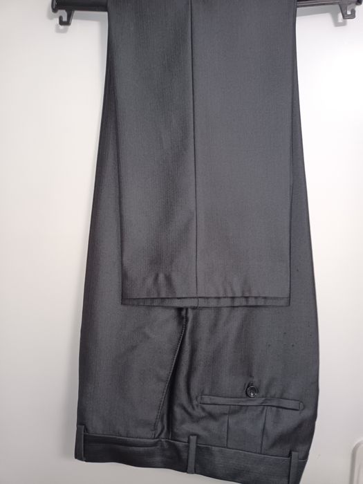 И мъжки елегантен костюм,луксозна марка,турски,новИ шуба,телешки бокс,