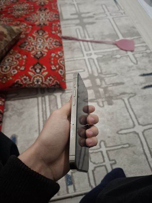 Продаю Айфон 14 про срочно 256гб
