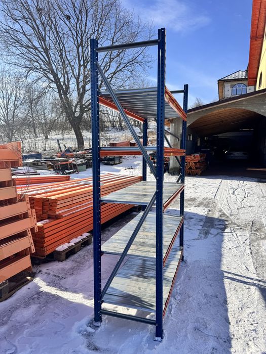 Rafturi metalice pentru scule si diverse