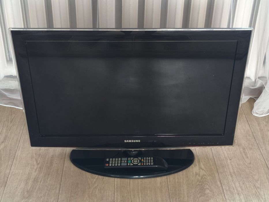 Продам телевизор Samsung