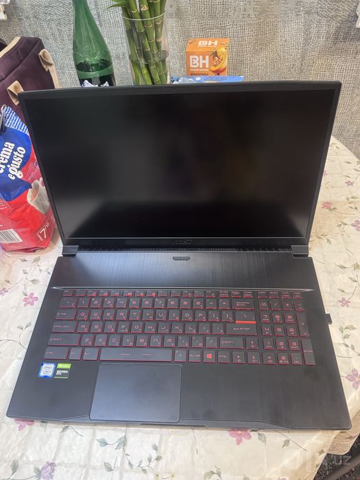 Ноут бук MSI в отличном состоянии