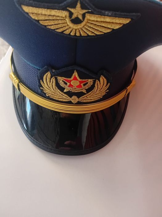 Продаётся военная фуражка и парадный форма