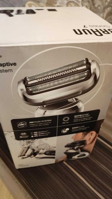 Электробритва Braun Series 7 71-S7200cc Black