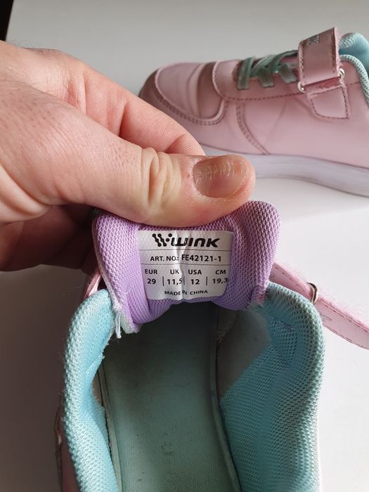 Adidasi fetitza stare buna