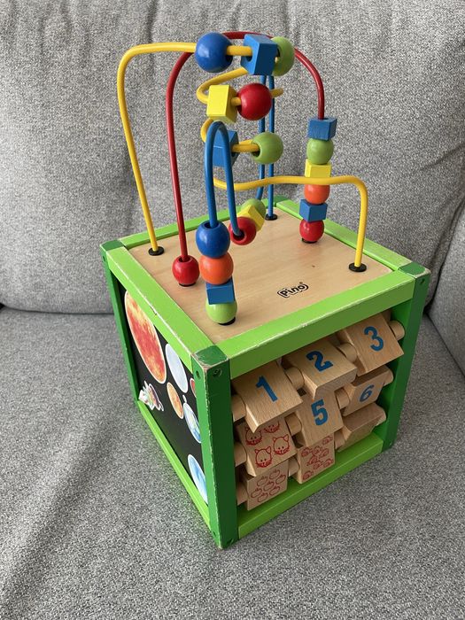 Детски дървен логически куб Pino