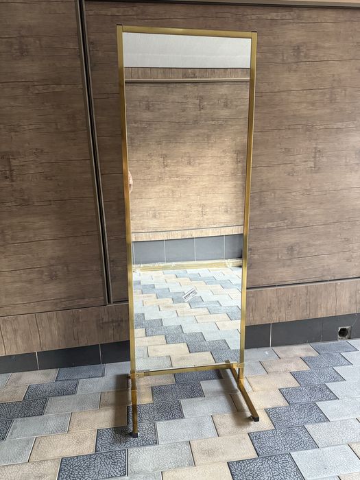 Зеркало oyna ойна напольные зеркало золотистой оправой очень солидные
