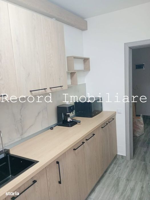 Apartament 42 mp in bloc nou,et.1, loc  parcare in Floresti