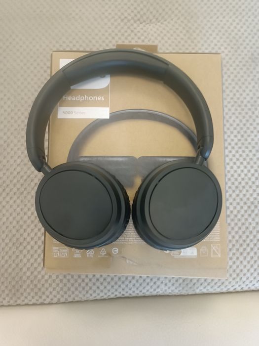 Philips Bluetooth слушалки