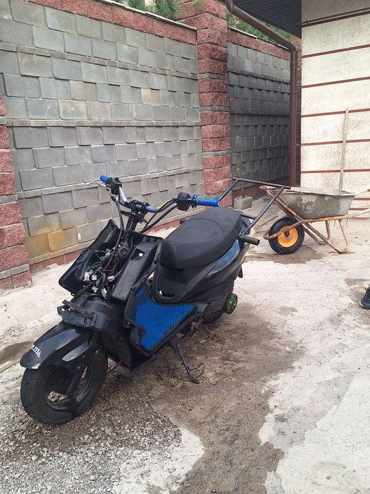 М8 про продам...