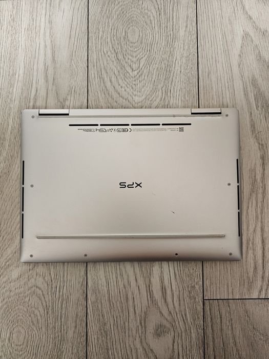 Laptop Dell XPS 13 7390 2-in-1 DEFECT (scurt pe placa de bază) - piese
