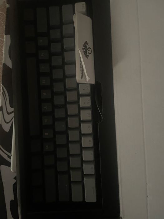 K61pro qizil 61 tugma