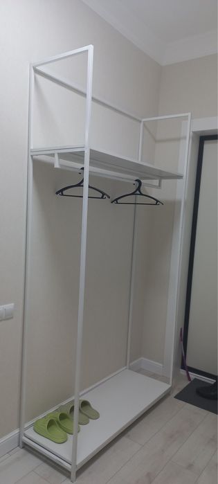 Продам вешалки для магазина